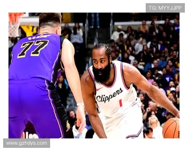 NBA赛前分析湖人客场挑战太阳火箭有望击败魔术快船需警惕森林狼反击