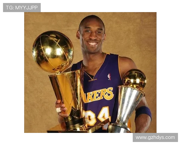 1997年NBA新秀赛艾弗森独揽MVP科比替补登场获高分 1997年NBA新秀赛艾弗森独揽MVP科比替补登场获高分